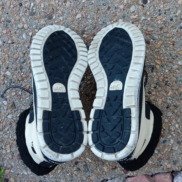 Sorel Whitney waterproof ankles boots women's 7.5 - Picture 8 of 9